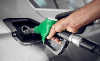 Benzin Fiyatında Rekor Artış Sürüyor Dünya Yaptırımların Bedelini Ödeyecek Mi?